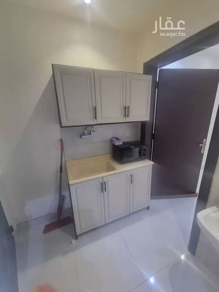 شقة للإيجار في شارع الخطائط, حي المعذر, مدينة الرياض, منطقة الرياض صورة 5