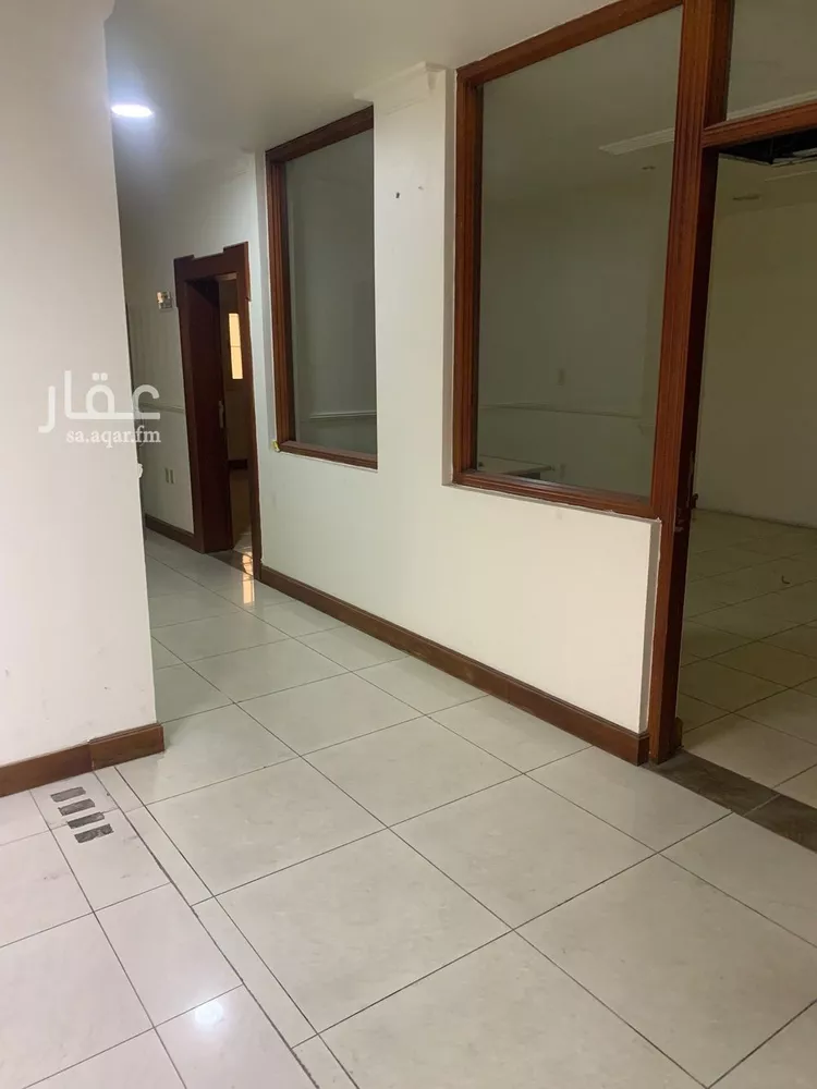 عمارة للإيجار في شارع فاطمة الزهراء, حي عبدالله فؤاد, مدينة الدمام, المنطقة الشرقية صورة 5