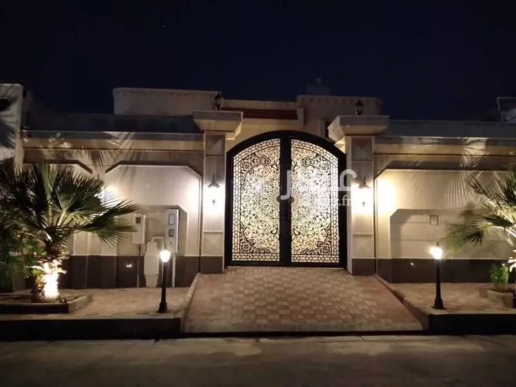 فيلا للبيع في شارع صخر بن حرب, حي الدوحة الجنوبية, مدينة الظهران, المنطقة الشرقية 15