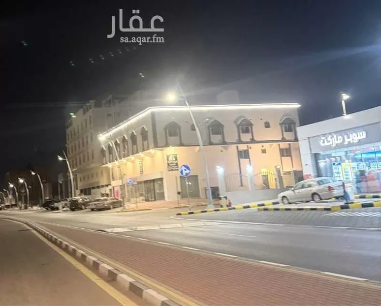 عمارة للإيجار في شارع الرحمة, حي النزهة, مدينة الدمام, المنطقة الشرقية صورة 5