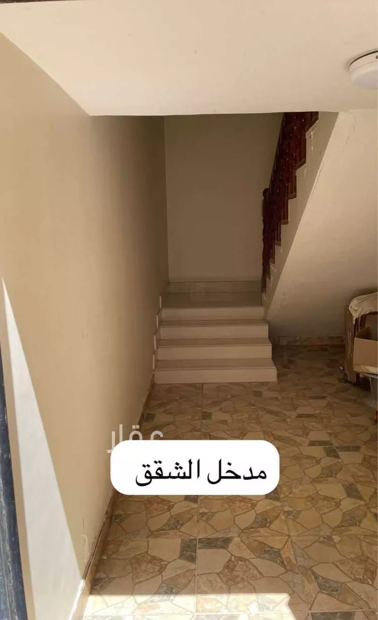 فيلا للبيع في شارع صخر بن حرب, حي الدوحة الجنوبية, مدينة الظهران, المنطقة الشرقية 9
