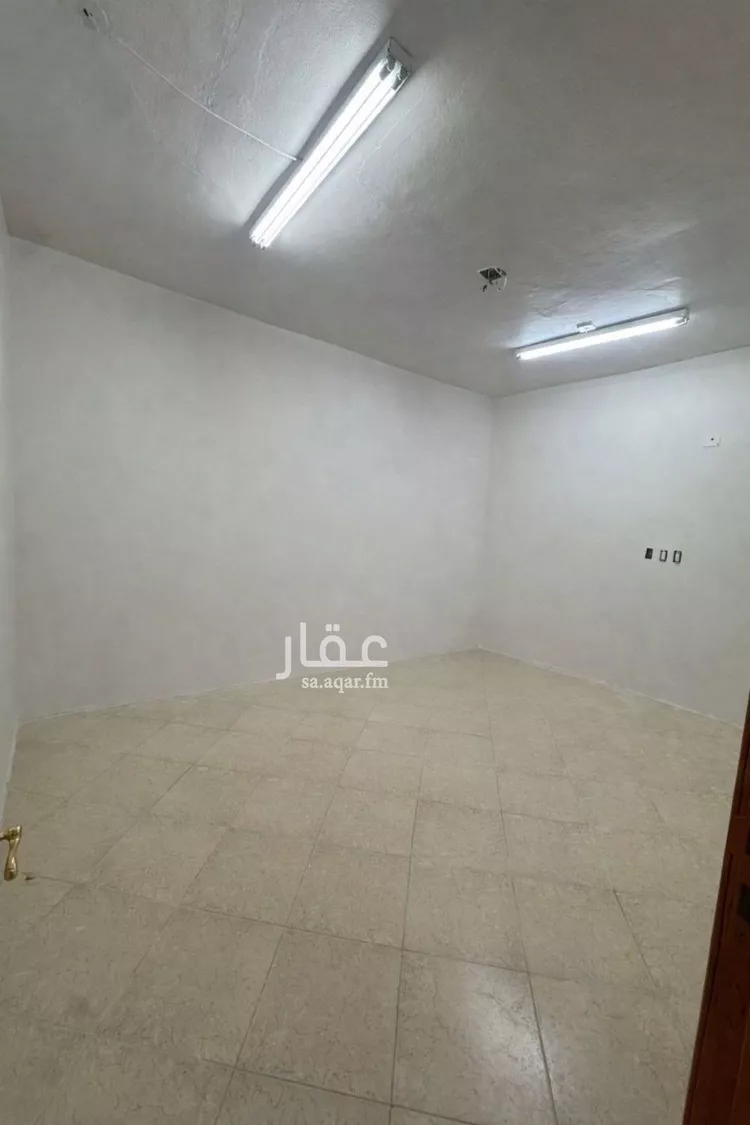 شقة للإيجار في شارع عكاظ, حي عبدالله فؤاد, مدينة الدمام, المنطقة الشرقية