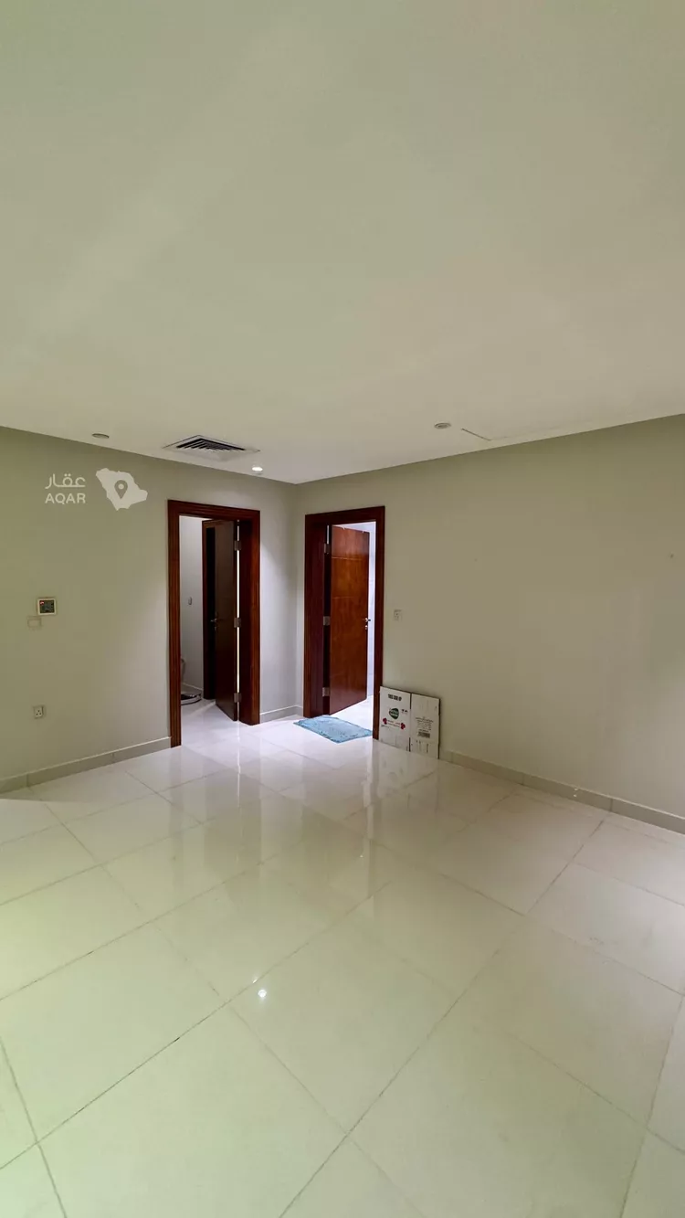 شقة للإيجار في شارع الثريا, حي الجامعة, مدينة الظهران, المنطقة الشرقية 6