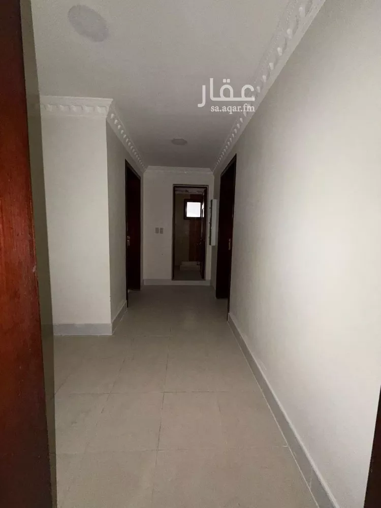 شقة للبيع في شارع البوابة, حي الدوحة الجنوبية, مدينة الظهران, المنطقة الشرقية صورة 3