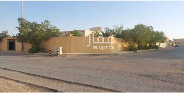 استراحة للبيع في شارع زيد بن الخطاب, حي نوارة, مدينة المزاحمية, منطقة الرياض