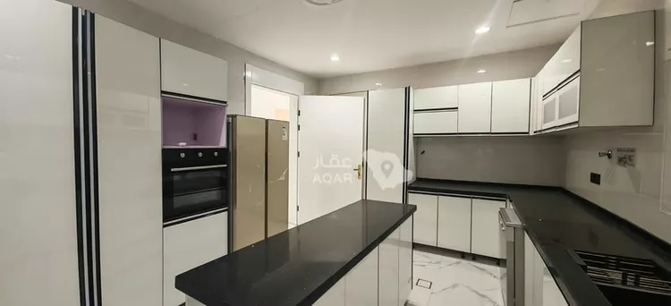 Floor for Rent in Riyadh Al Arid 4