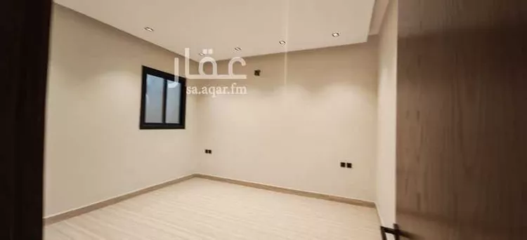 Floor for Sale in Riyadh Al Arid 9
