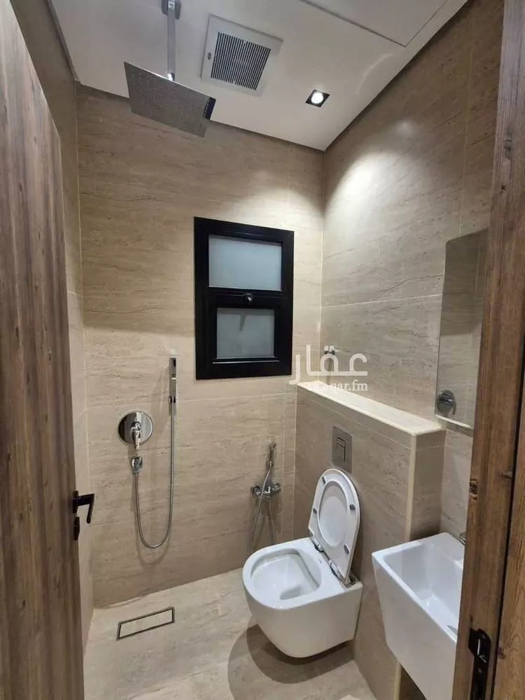 شقة للبيع في شارع أحمد بن محمد علي الجوهري, حي العارض, مدينة الرياض, منطقة الرياض