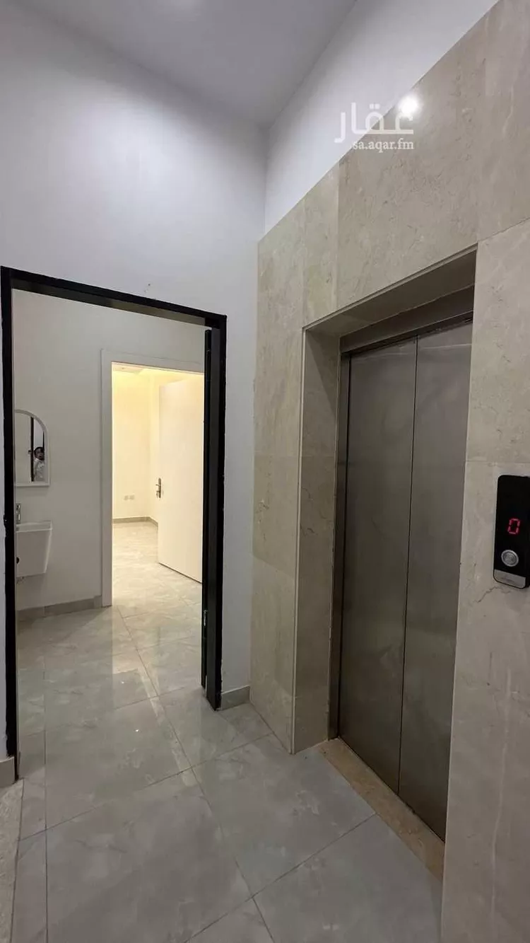 شقة للإيجار في شارع داود الأصبهاني, حي العارض, مدينة الرياض, منطقة الرياض