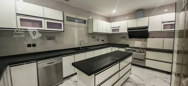 Floor for Rent in Riyadh Al Arid 7