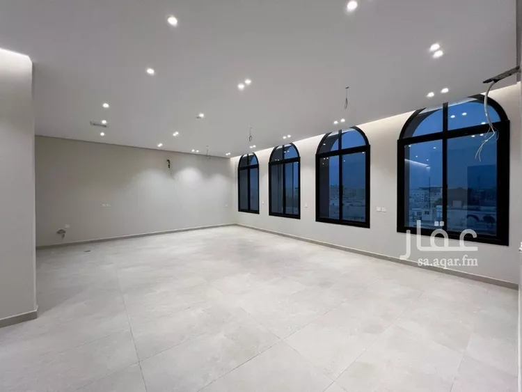 شقة للبيع في شارع ابو زبيد, حي الروضة, مدينة جدة, منطقة مكة المكرمة 1 صورة