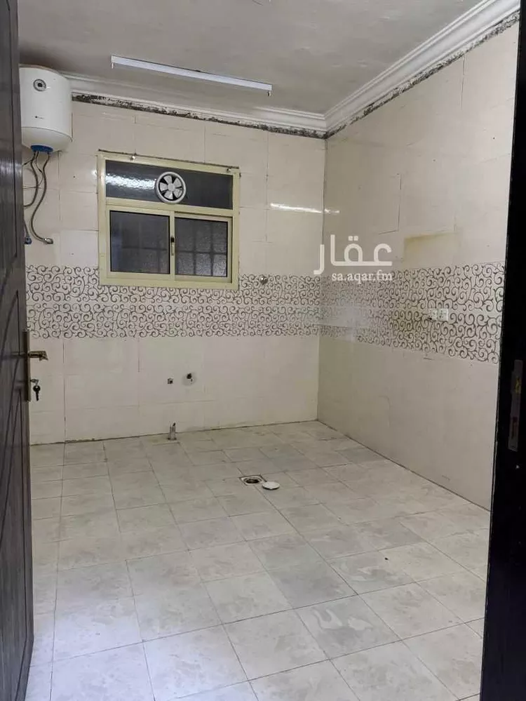 شقة للإيجار في شارع رقم 72 ، حي ظهرة لبن ، الرياض ، منطقة الرياض صورة 3