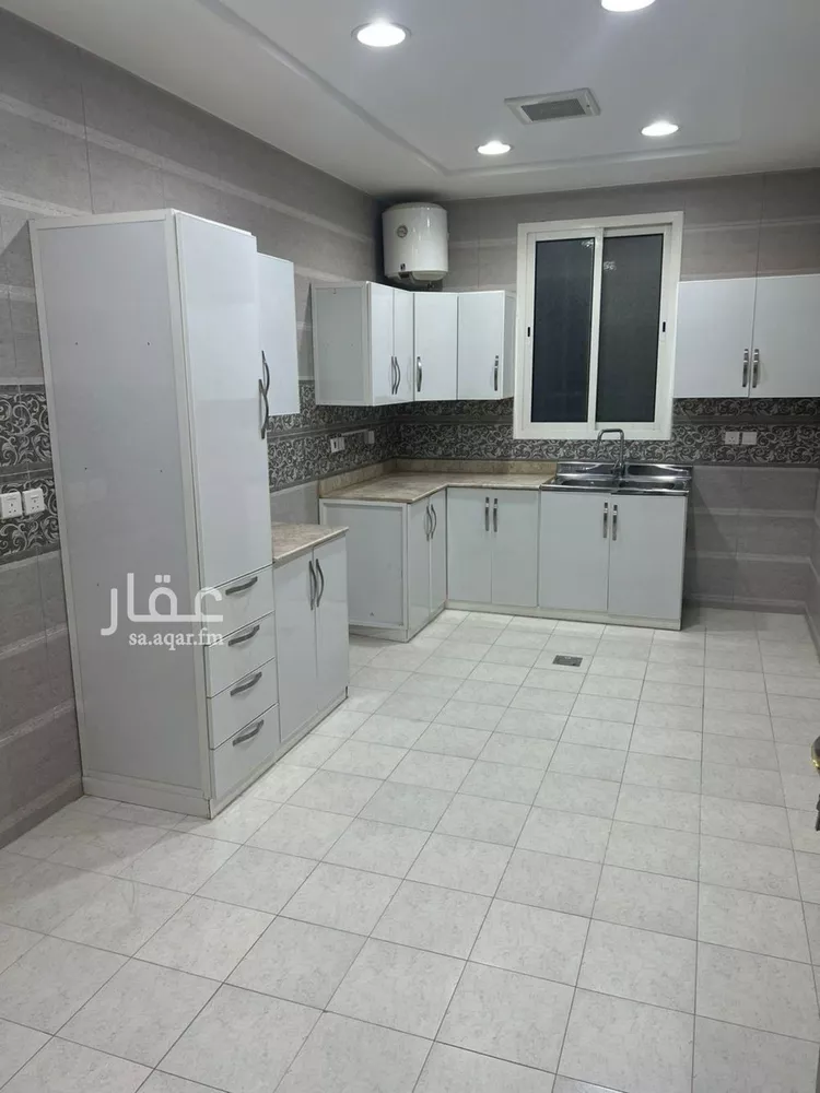 شقة للإيجار في شارع محمد بن العباس, حي النرجس, مدينة الرياض, منطقة الرياض