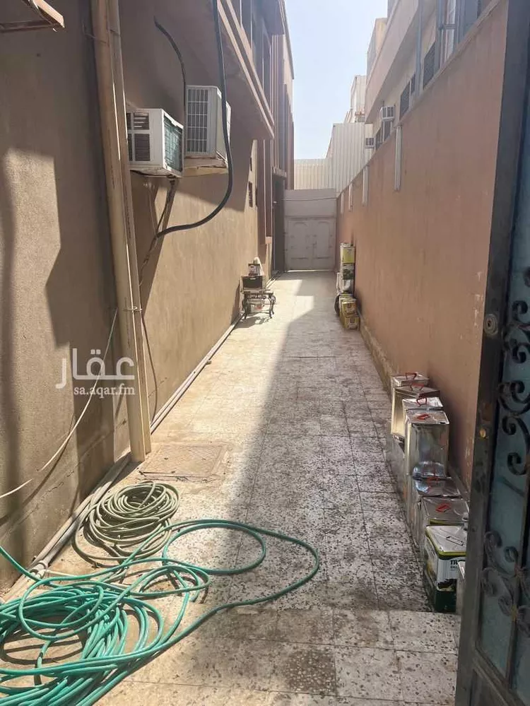 عمارة للبيع في شارع الامير متعب بن عبدالعزيز ، حي الربوة ، الرياض ، منطقة الرياض صورة 4