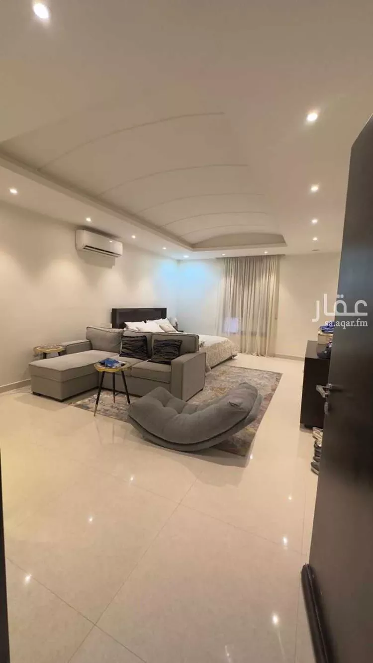 فيلا للإيجار في شارع رقم 331, حي الملقا, مدينة الرياض, منطقة الرياض صورة 2