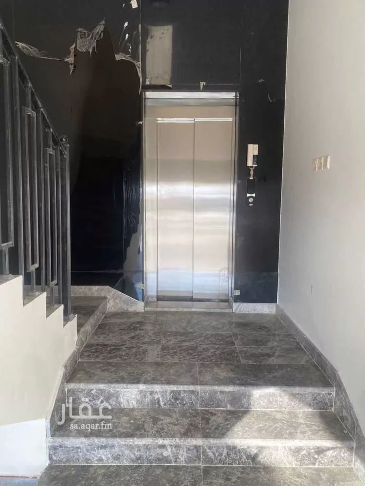 دور للبيع في شارع ابن مطيع, حي العارض, مدينة الرياض, منطقة الرياض صورة 4