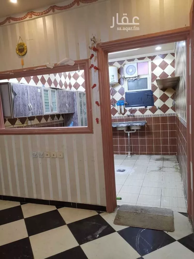 شقة للإيجار في شارع الشيخ حسن بن حسين بن علي, حي الملك فيصل, مدينة الرياض, منطقة الرياض صورة 5