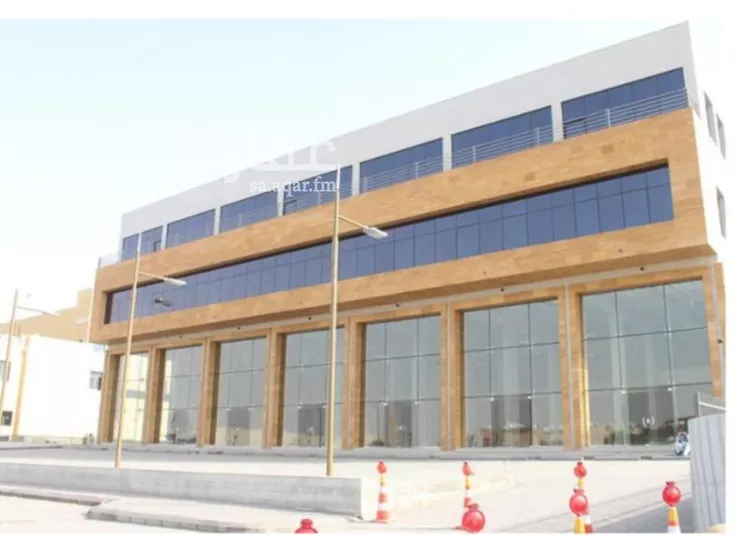 مكتب تجاري للإيجار في شارع الثمامه, حي الربيع, مدينة الرياض, منطقة الرياض