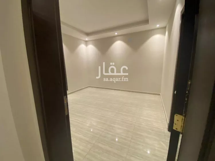 فيلا للإيجار في شارع أبي الحسن الكمال, حي العارض, مدينة الرياض, منطقة الرياض