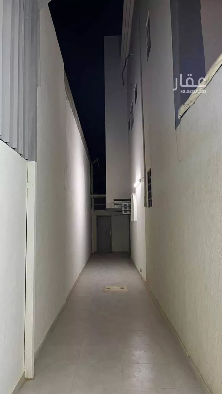 فيلا للإيجار في شارع قاسم بن أصبغ, حي ديراب, مدينة الرياض, منطقة الرياض صورة 2