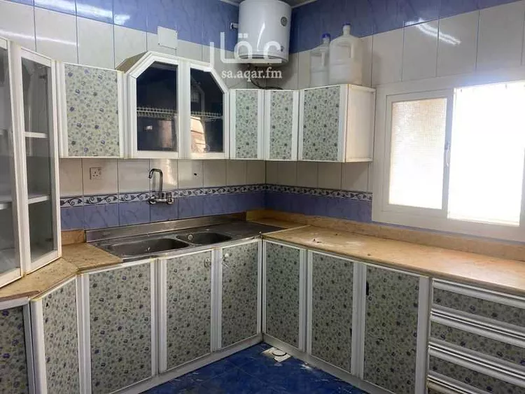 شقة للإيجار في شارع 131 المروج, حي المروج, مدينة أبها, منطقة عسير صورة 4