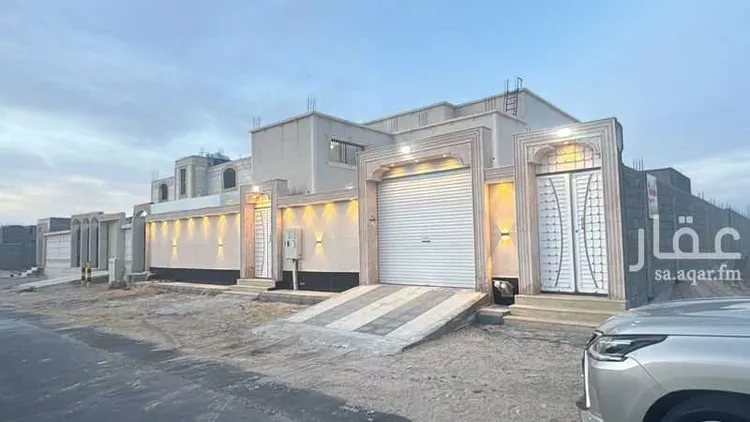 فيلا للبيع في حي النزهة, مدينة القريات, منطقة الجوف