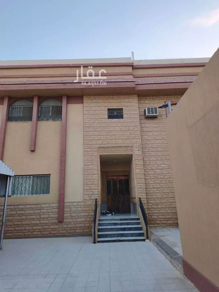 فيلا للبيع في شارع السلمية, حي المصيف, مدينة الرياض, منطقة الرياض 1 صورة