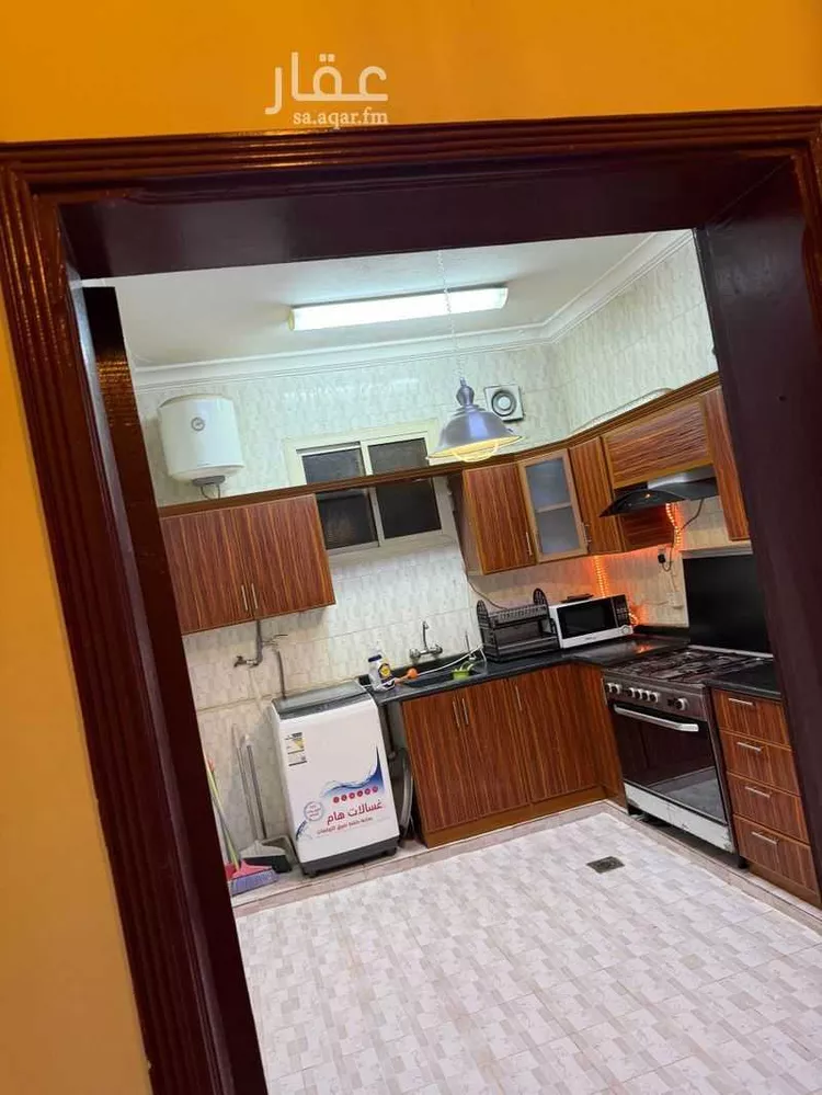 شقة للإيجار في شارع حارثة البخاري, حي الروضة, مدينة تبوك, منطقة تبوك صورة 5