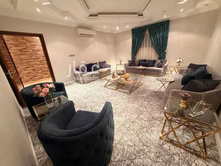 فيلا للبيع في شارع مسعود المنيعي, حي المصيف, مدينة تبوك, منطقة تبوك 14