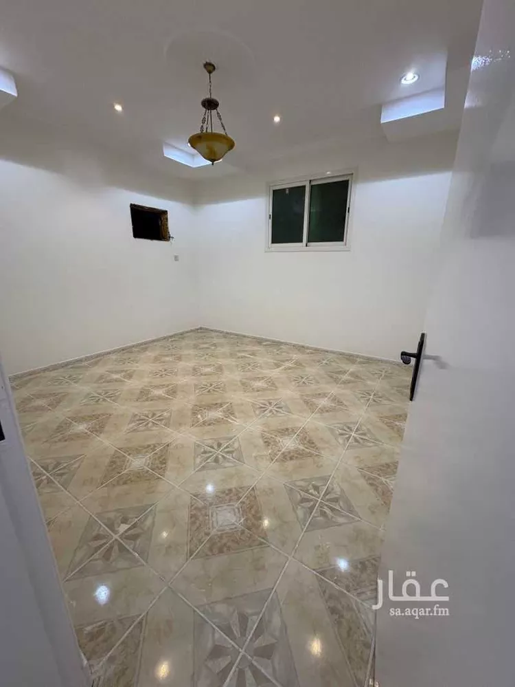 فيلا للإيجار في شارع جاكارتا, حي اليرموك, مدينة الرياض, منطقة الرياض صورة 2