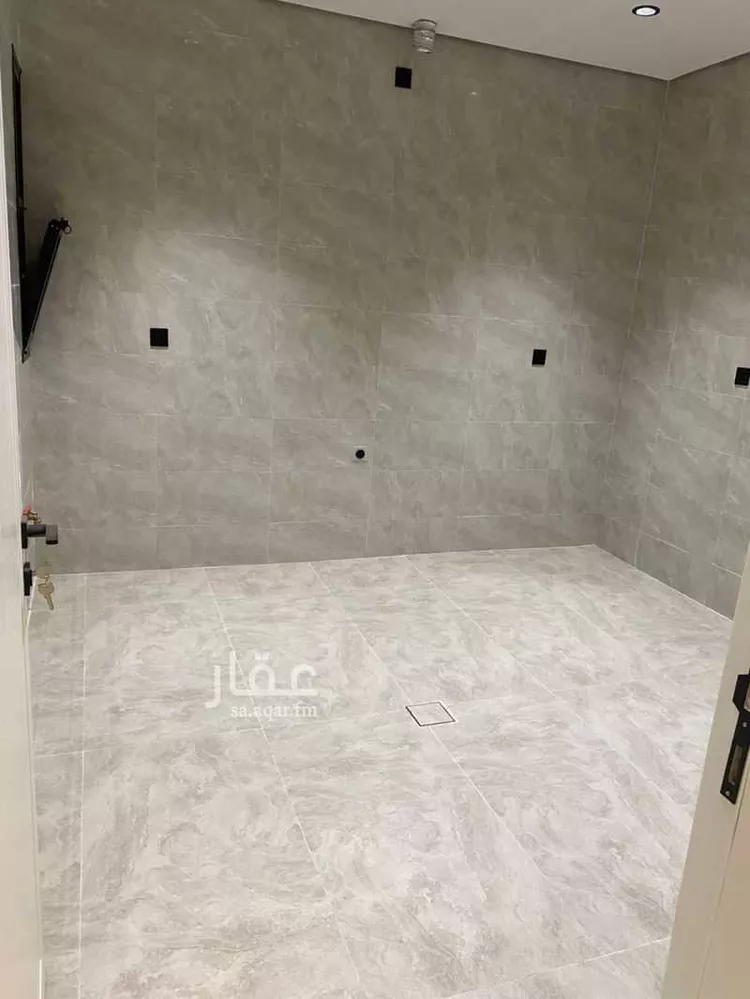 شقة للإيجار في شارع بيرين, حي الحمراء, مدينة الخبر, المنطقة الشرقية 6