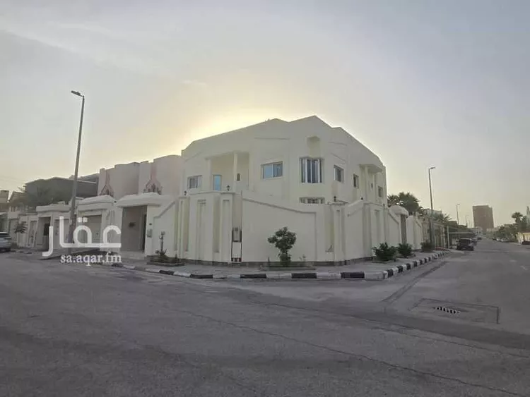 فيلا للبيع في شارع سكاكا, حي الفيصلية, مدينة الدمام, المنطقة الشرقية صورة 5