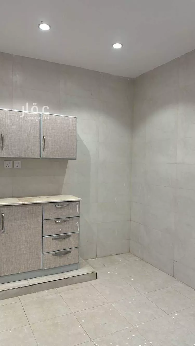 شقة للإيجار في شارع ابي الحسن الشاطبي ، حي العليا ، تبوك ، منطقة تبوك صورة 2