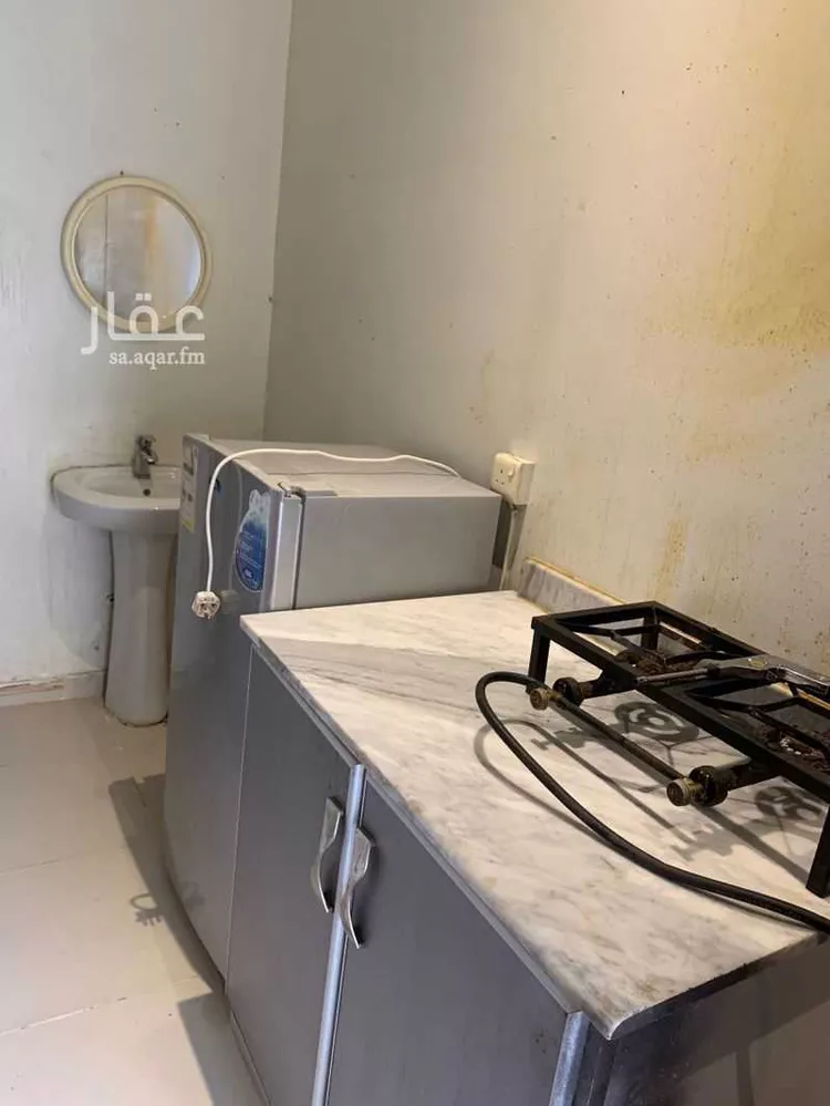 غرفة للإيجار في شارع رقم 352 ، حي الياسمين ، الرياض ، منطقة الرياض صورة 3