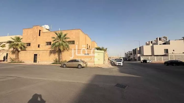 فيلا للبيع في شارع الشعلة, حي اليرموك, مدينة الرياض, منطقة الرياض صورة 3