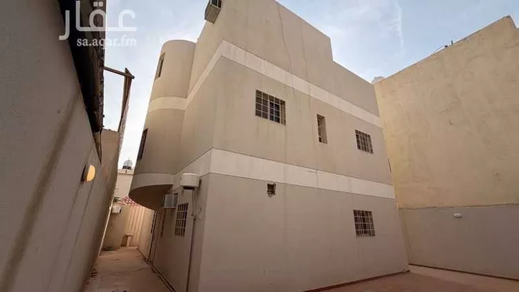 فيلا للبيع في شارع عمودان, حي المونسية, مدينة الرياض, منطقة الرياض صورة 5