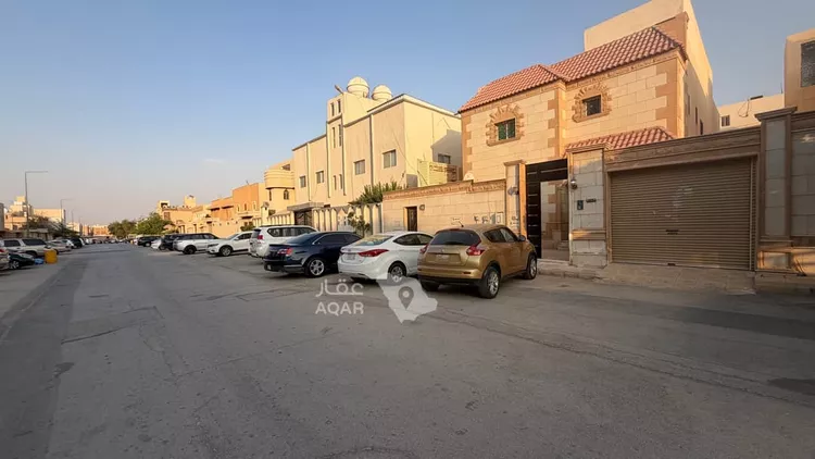 فيلا للبيع في شارع عمر بن ذر, حي الملك فيصل, مدينة الرياض, منطقة الرياض صورة 2