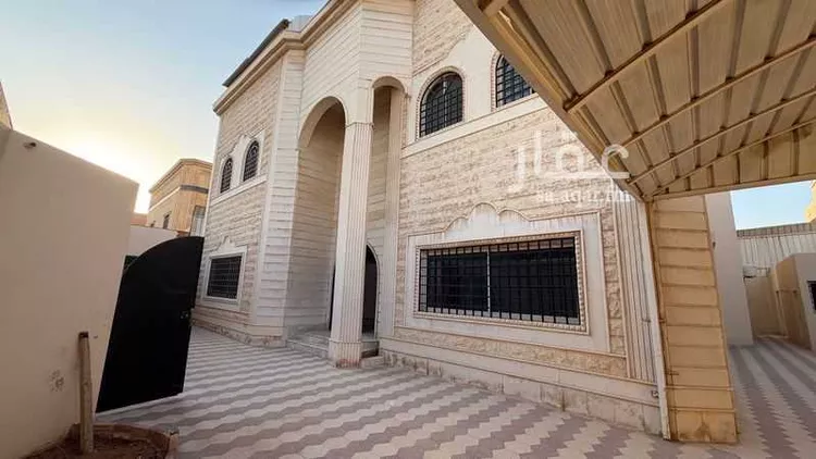 فيلا للبيع في شارع عبيدالله الشريعة, حي الأندلس, مدينة الرياض, منطقة الرياض صورة 3