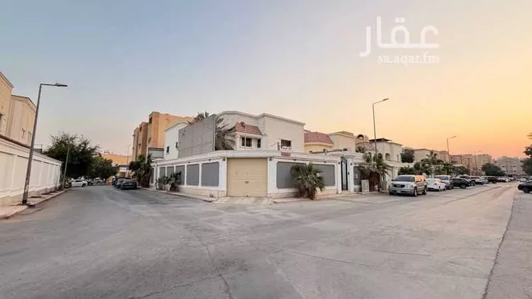 فيلا للبيع في شارع أحمد عبدالله بن فيصل, حي الملك فيصل, مدينة الرياض, منطقة الرياض 1 صورة