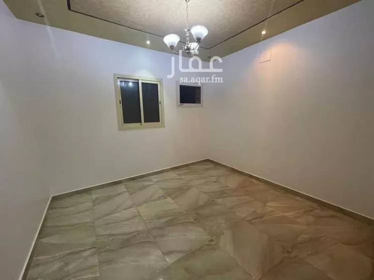 Floor for Rent in Riyadh Al Yarmouk ุตูุฑุฉ 5