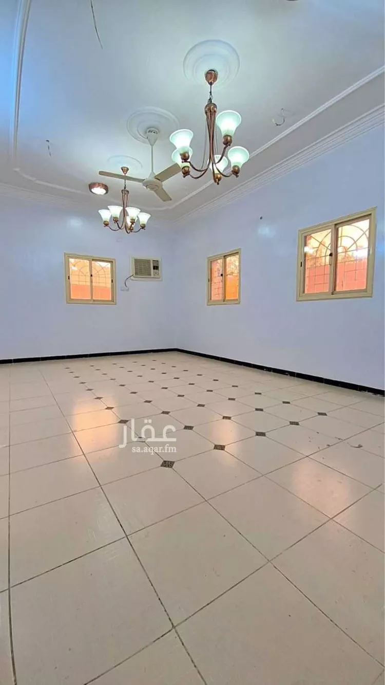 Villa for Rent in Muhayil Al Balad صورة 5