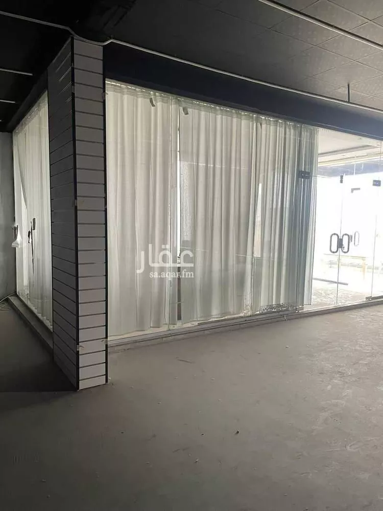 محل للإيجار في شارع حجر ابن النعمان, حي الشرفية, مدينة امارة منطقة مكة المكرمة - الطائف, منطقة مكة المكرمة صورة 3