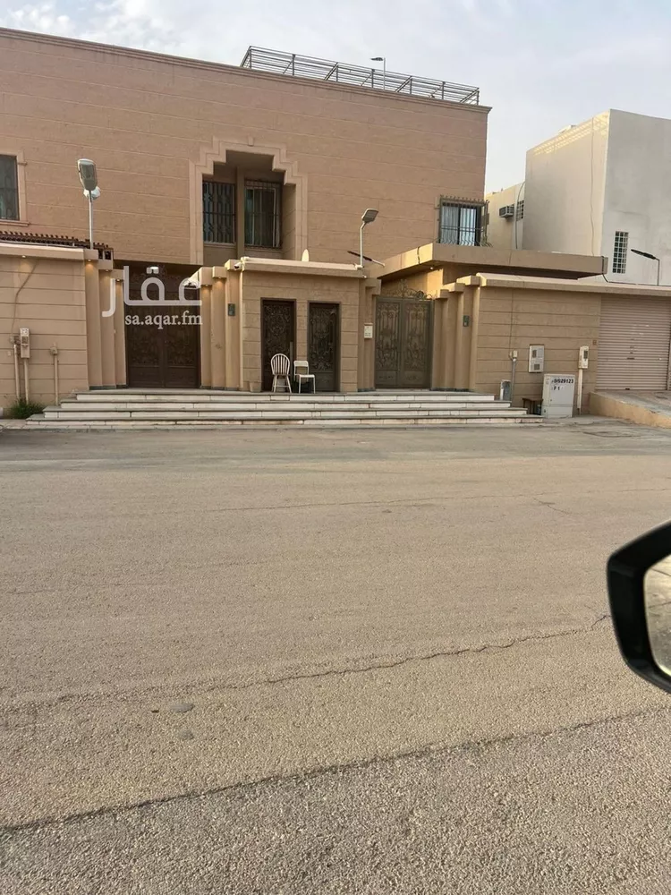 فيلا للبيع في شارع شهيد الدين ثم الوطن عبدالمغنى عواض الث, حي الشهداء, مدينة الرياض, منطقة الرياض