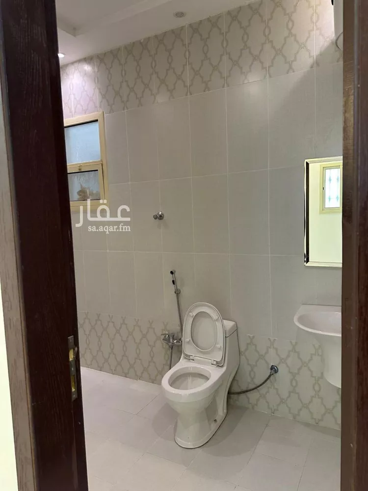 دور للإيجار في شارع أبان بن صالح, حي عكاظ, مدينة الرياض, منطقة الرياض 6