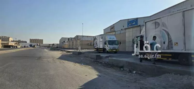 محل للبيع في شارع جبل اللوز, حي منطقة المستودعات, مدينة القطيف, المنطقة الشرقية صورة 2