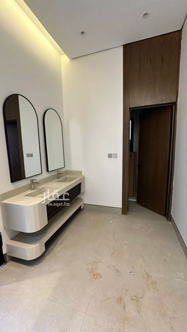 فيلا للبيع في شارع الطارق, حي الرمال, مدينة الرياض, منطقة الرياض صورة 5