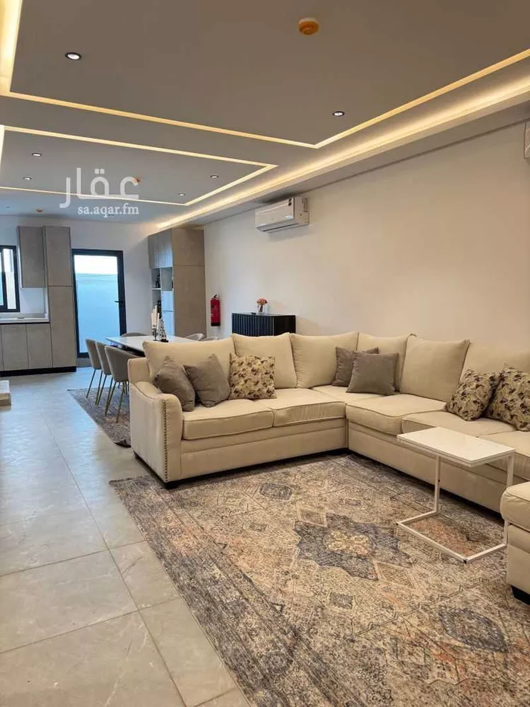 فيلا للبيع في شارع عبدالله بن حبان, حي الرمال, مدينة الرياض, منطقة الرياض 7