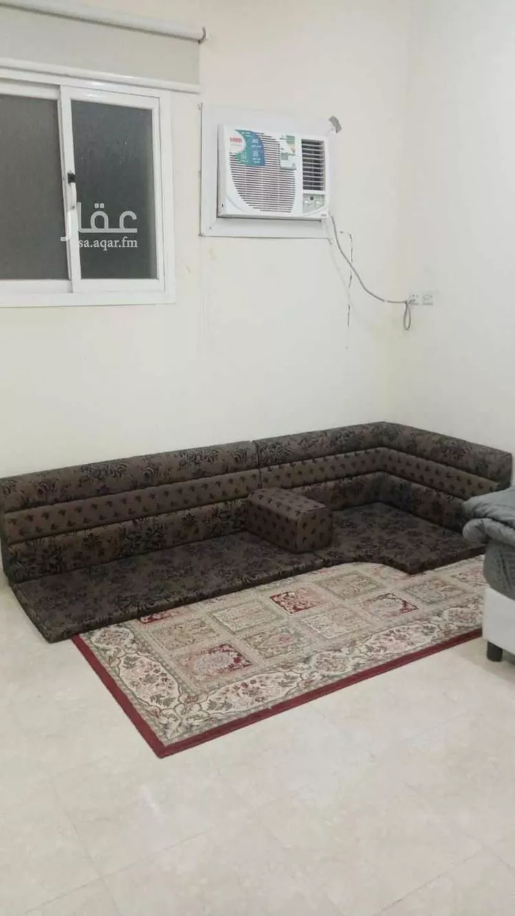 غرفة للإيجار في شارع حسن فهد الهويمل, حي الأخضر, مدينة بريدة, منطقة القصيم صورة 2