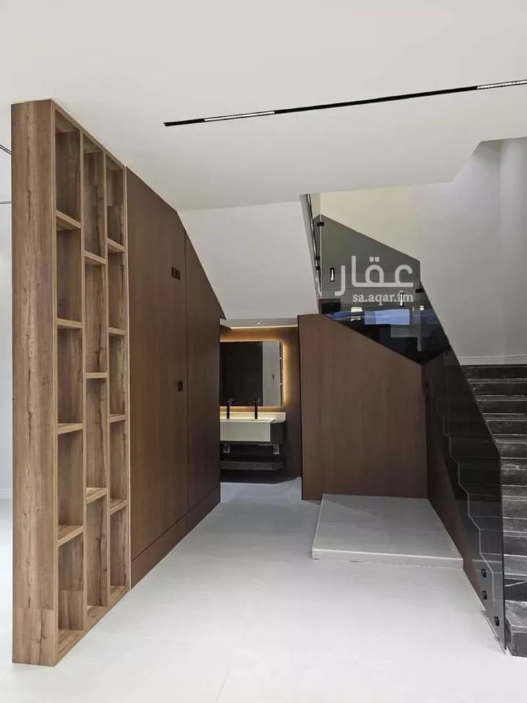 فيلا للبيع في شارع نصيب بن رباح, حي الفاروق, مدينة الرياض, منطقة الرياض صورة 5