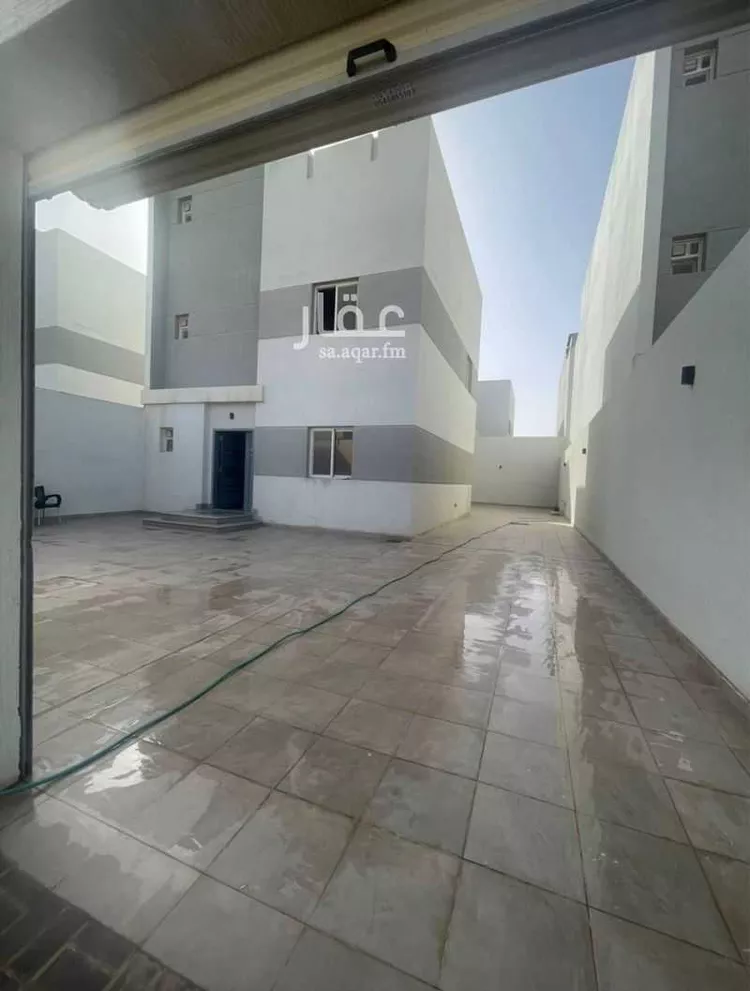 Villa for Rent in Riyadh Al Janadriyah